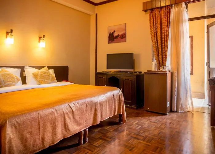Excelsior 3* Kathmandu